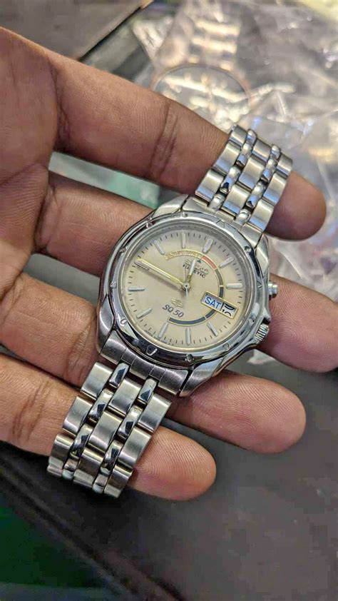 watches in dhaka bangladesh.